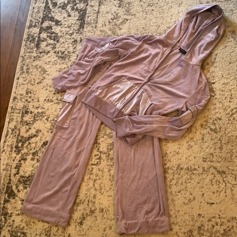 Women’s BCBG track suit SET